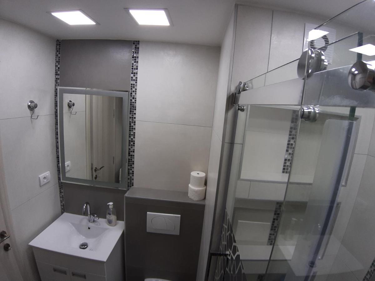 Apartmán Danube Blue 2 Bělehrad Exteriér fotografie